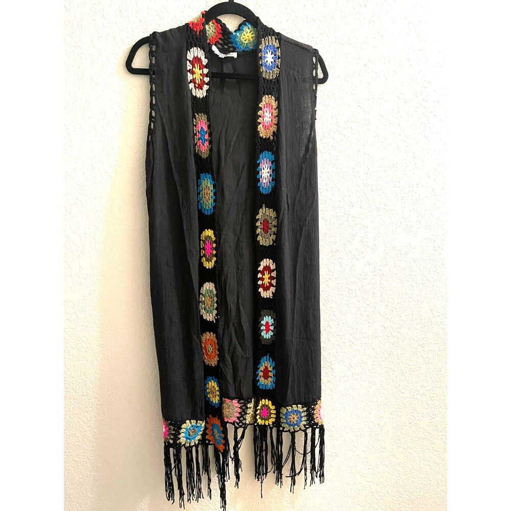 Vintage Crocheted Granny Square Black Long Vest w/Fringe Size Large by Kontrol